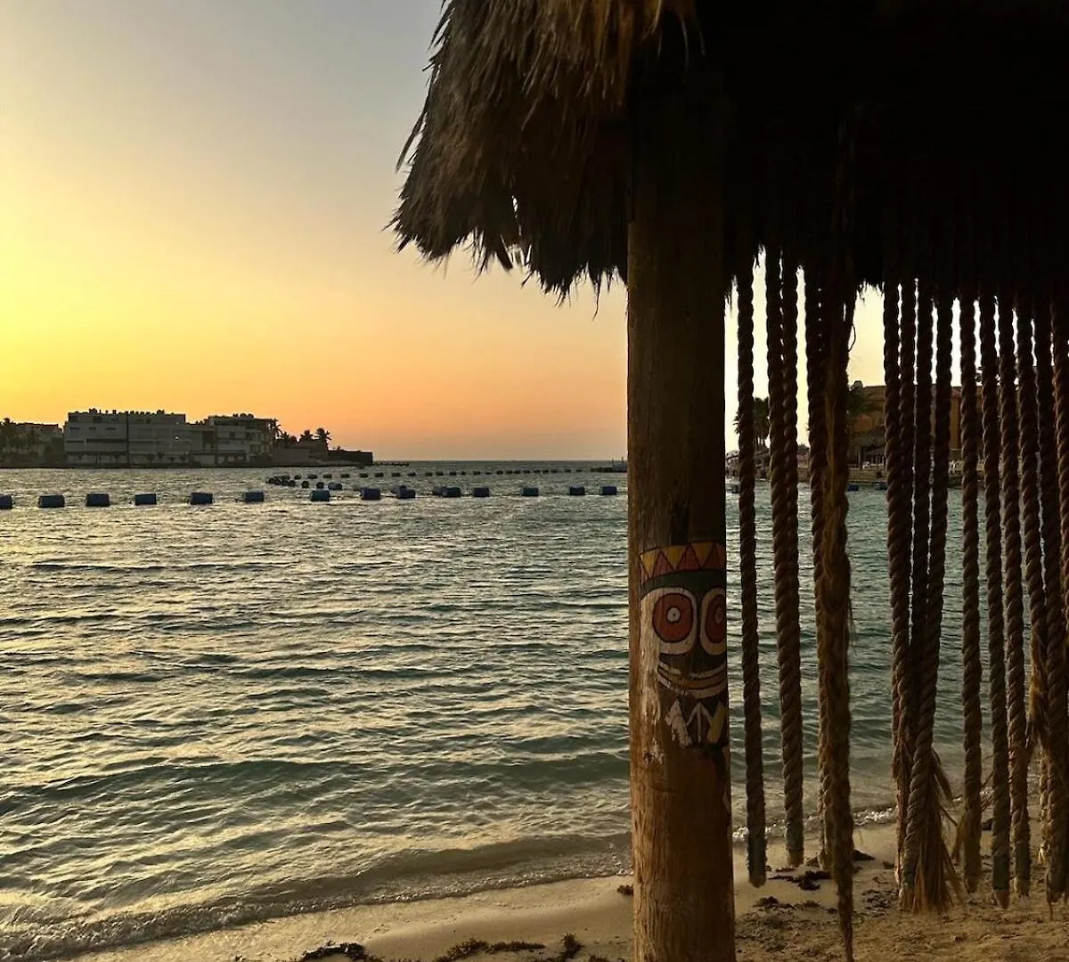 Durra Al-Arous Chalet - Al Hamra Beach DDjeddah Appartement Djeddah